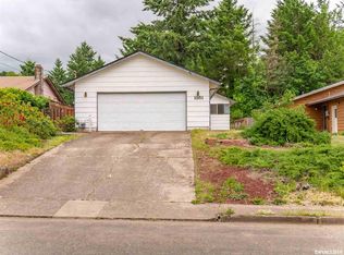 1351 Poplar St, Sweet Home, OR 97386