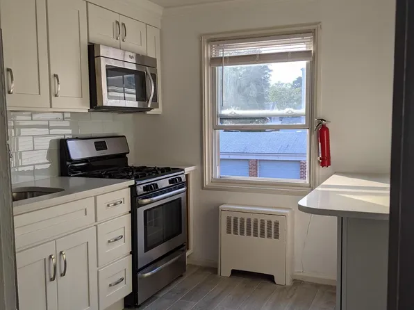 146 Vanderburgh Ave, Rutherford, NJ 07070