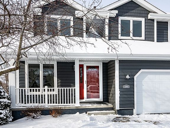 4th image of 1306 NW Cedarwood Dr