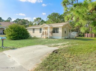 1424 Hanscom Rd SW, Palm Bay, FL 32908