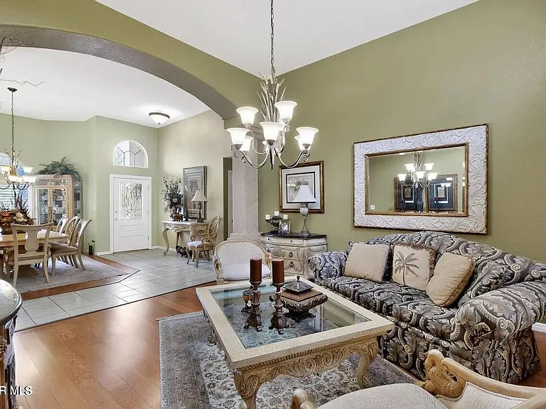 6909 Desert Canyon Dr — Photo 3