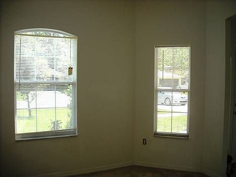 2nd image of 60 Parkway Dr