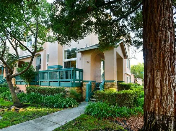 1095 Dolphin Cmn, Fremont, CA 94536