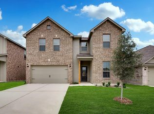 501 Cross Ridge Cir, Fort Worth, TX 76120