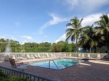 3rd image of 3245 Cypress Glen Way APT 510