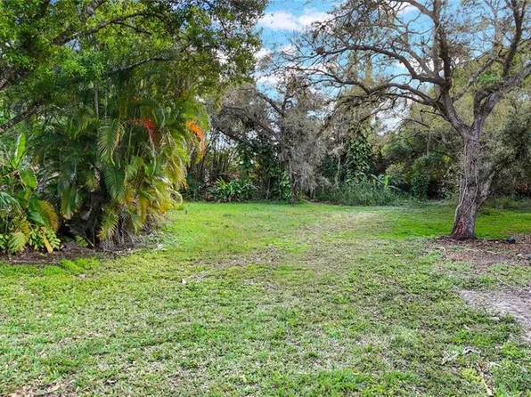 28038 E Brook CIR, BONITA SPRINGS, FL 34135