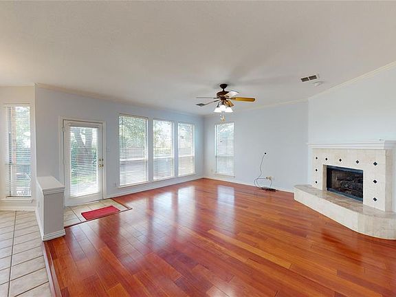 2nd image of 1909 Flatwood Dr
