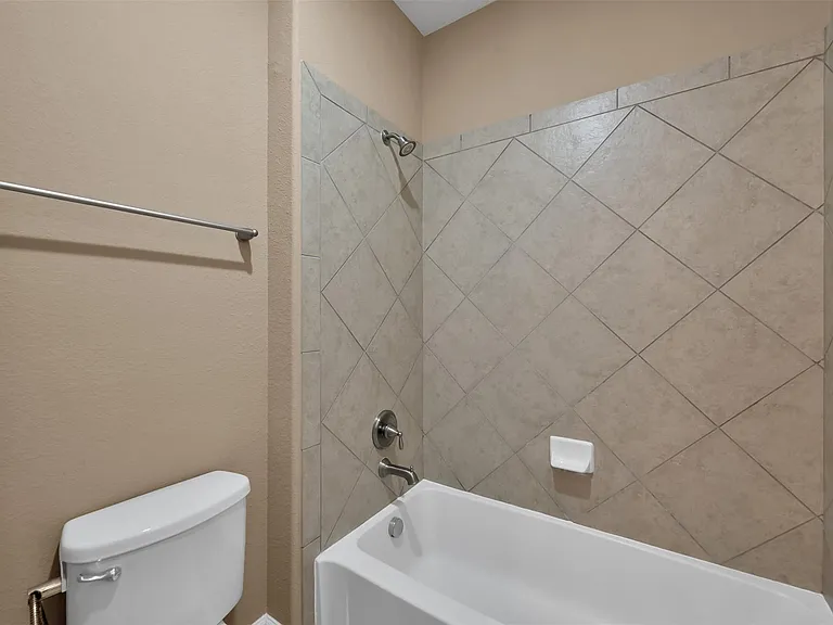 14546 San Pietro Dr — Photo 21