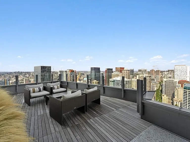 121 Stewart St #2305 — Photo 12