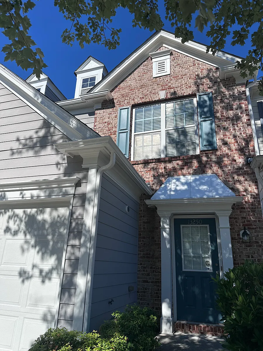 Building Photo - 13250 Marrywood Dr