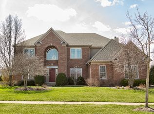 1000 Kingsmill Dr, Algonquin, IL 60102