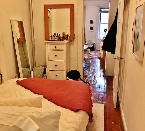 2nd image of 322 E 11th St APT 6