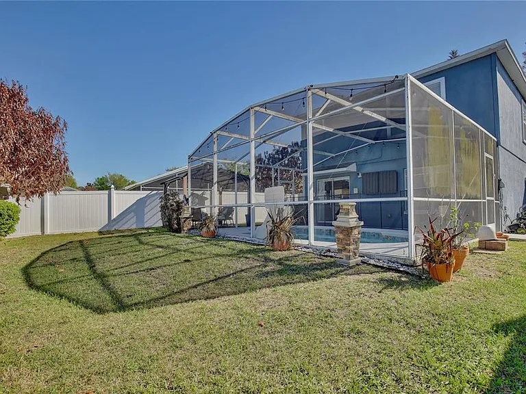 2115 Heathwood Cir — Photo 20