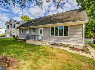 1526 Ridgely Dr, Edgewater, MD 21037