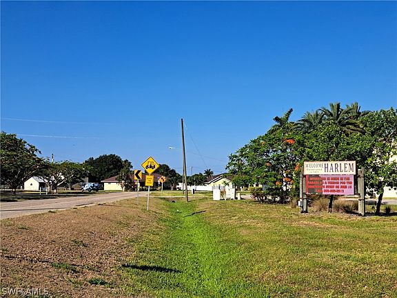 5th image of 1026 Della Tobias Ave