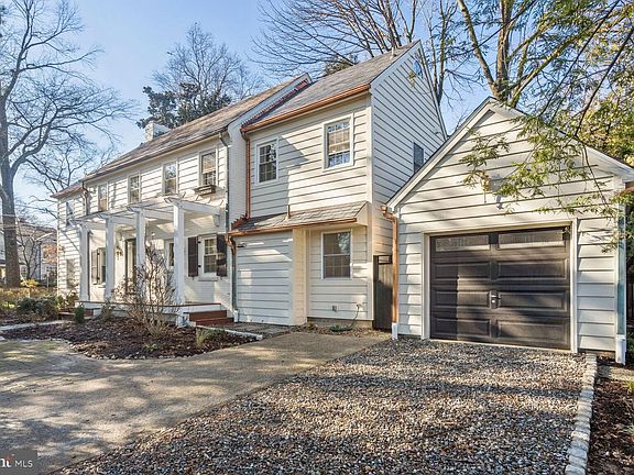 2nd image of 7400 Connecticut Ave