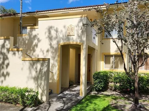 4775 SW 62nd Ave APT 102, Fort Lauderdale, FL 33314
