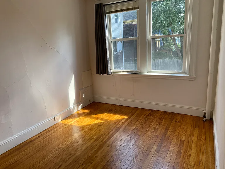 172 Maple St #109 — Photo 9