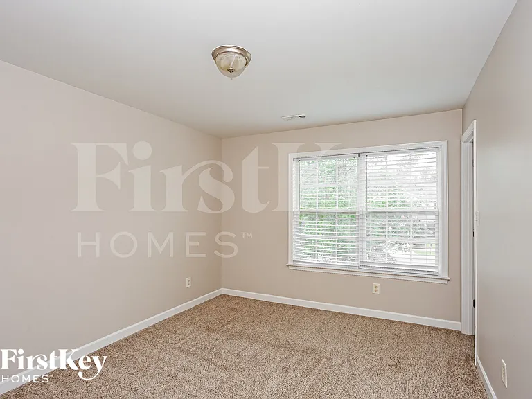 2922 Blueberry Dr — Photo 16