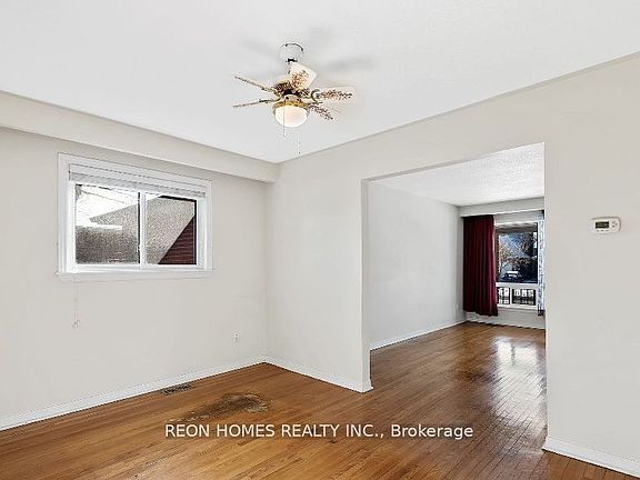 3rd image of 557 Morrish Rd