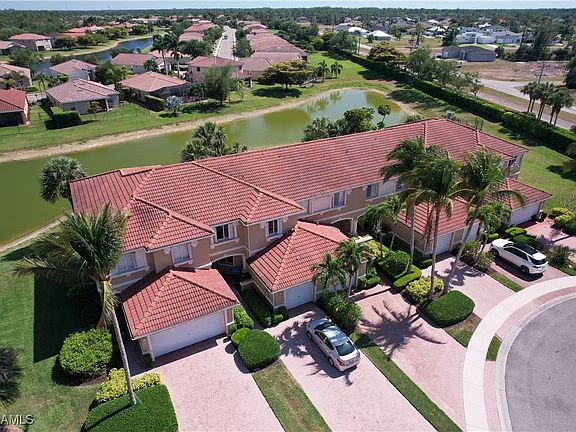 3rd image of 2408 Laurentina Ln