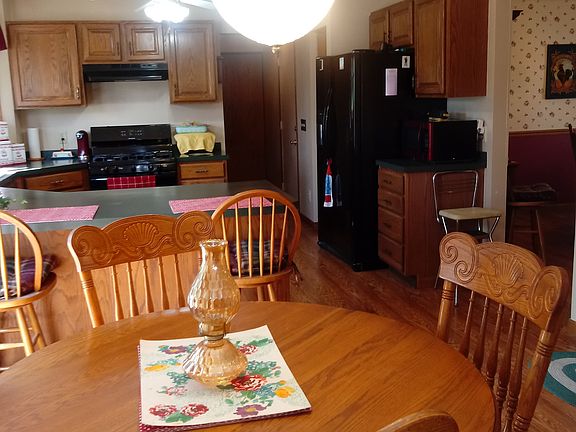 2nd image of 3236 Pine Hollow Dr
