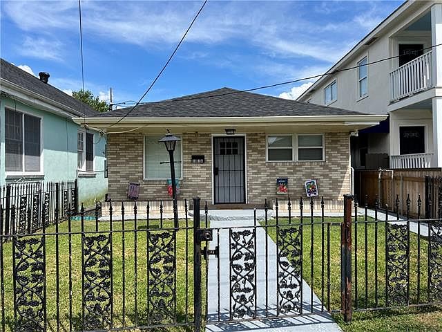 1st image of 1816 Lowerline St