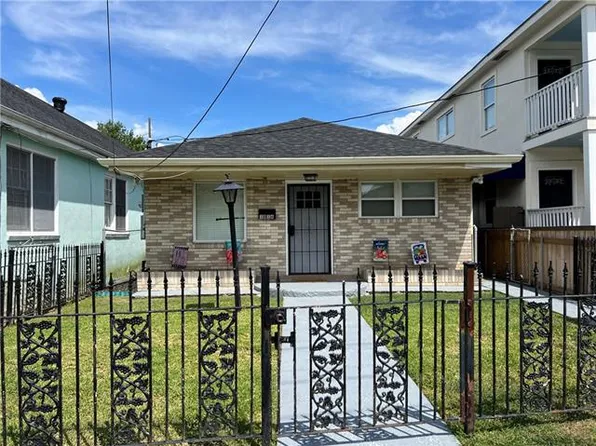1816 Lowerline St, New Orleans, LA 70118