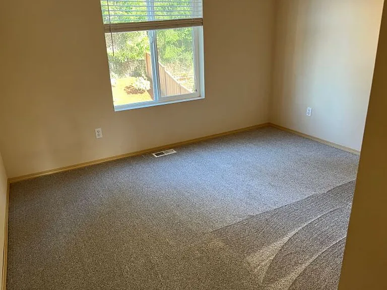 1458 Brackenridge Ave — Photo 8