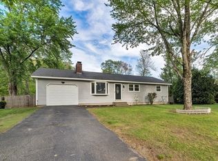 44 Plantation Cir, Greenfield, MA 01301