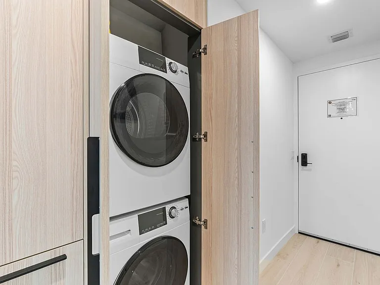 Washer/Dryer