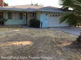 396 W Palm Ave, Reedley, CA 93654