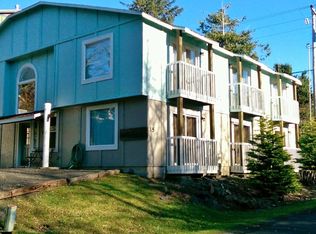 15 Kent St, Depoe Bay, OR 97341