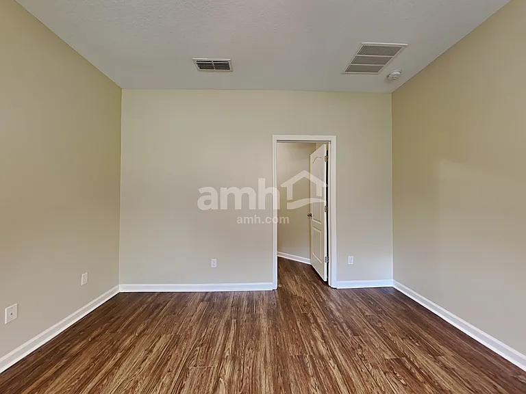 795 Mosswood Chase St — Photo 8