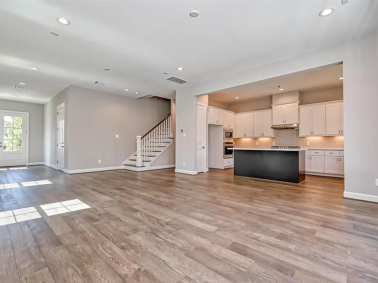 1908 Carrollton Mill Dr — Photo 9