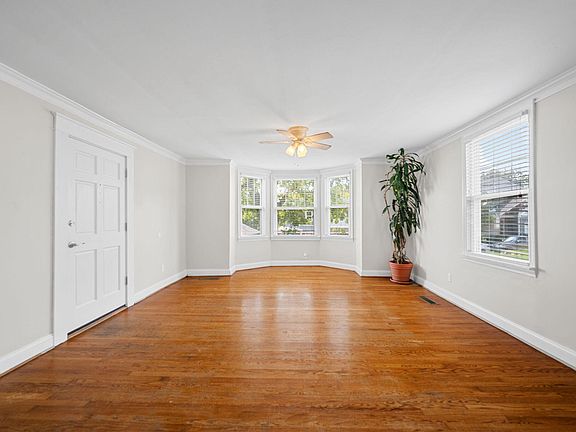 3rd image of 508 Tucker St