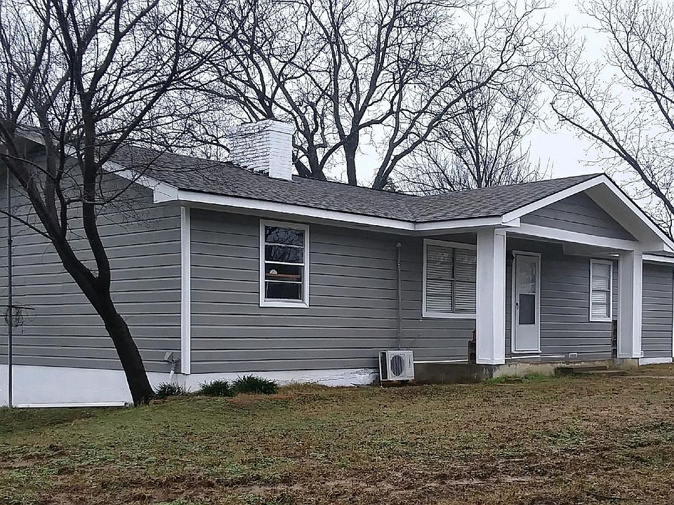 1st image of 151 Weis Ln