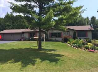 1948 Cedar Cir, Sturgeon Bay, WI 54235