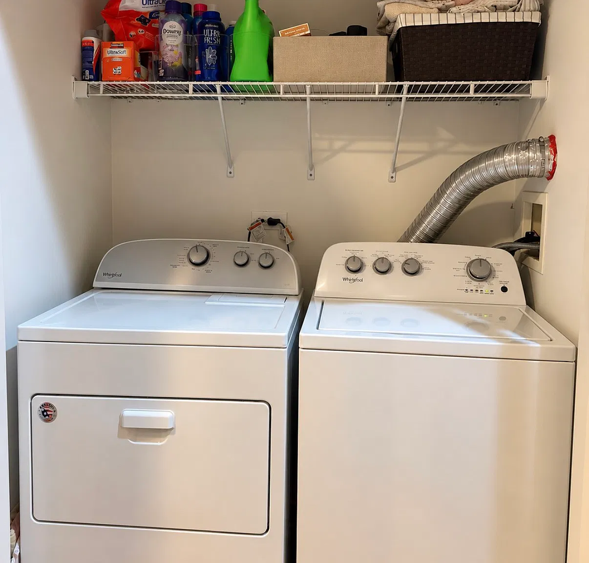 2 bed, 1360 sqft, $3,858 — Photo 4