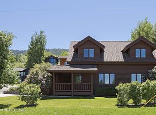400 Henley Rd, Jackson, WY 83001