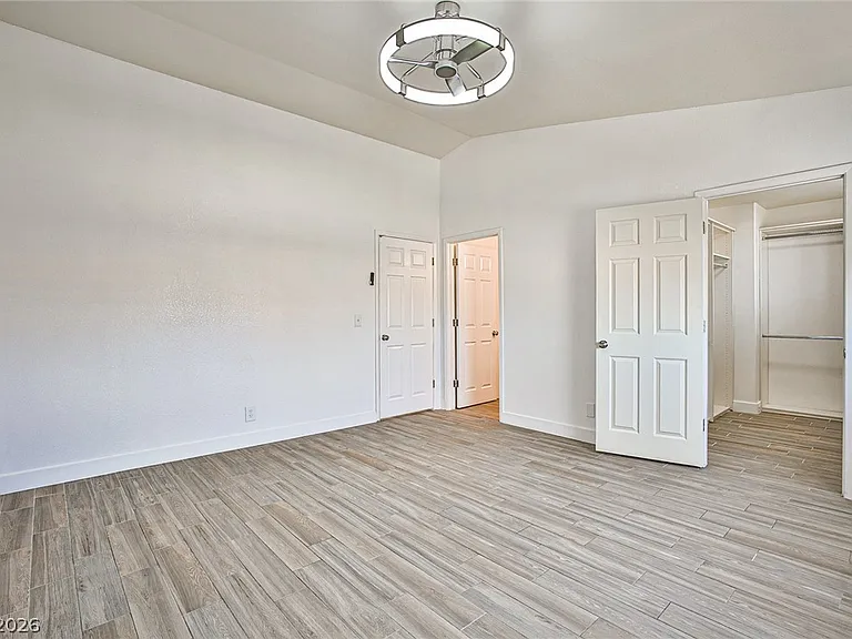 9285 Casa Christina Ln — Photo 15