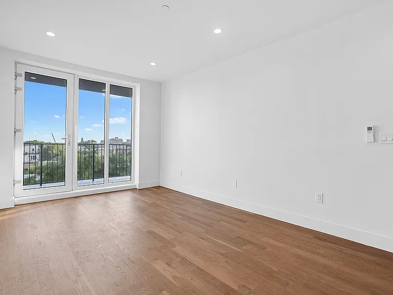 2266 Atlantic Ave #6B — Photo 12