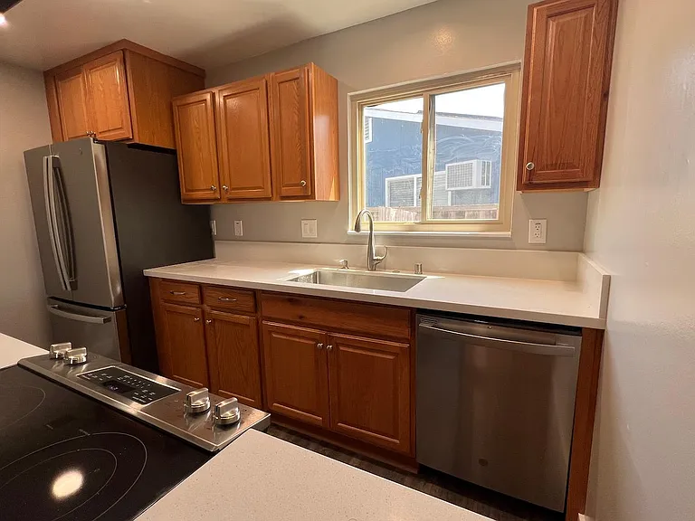 35489 Cleremont Dr — Photo 25