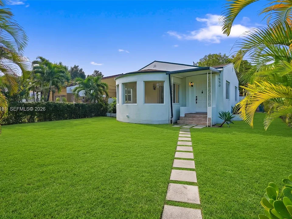1550 SW 13th St