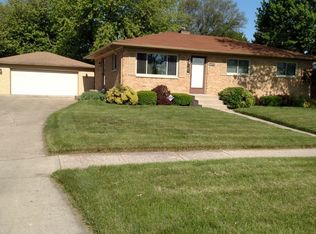 2570 N Lynhurst Dr, Indianapolis, IN