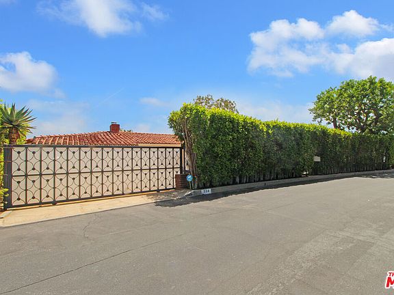 3rd image of 334 Aderno Way