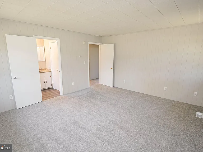 14880 Concord Rd — Photo 42