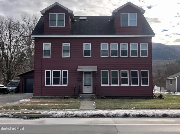 648 State Rd, North Adams, MA 01247