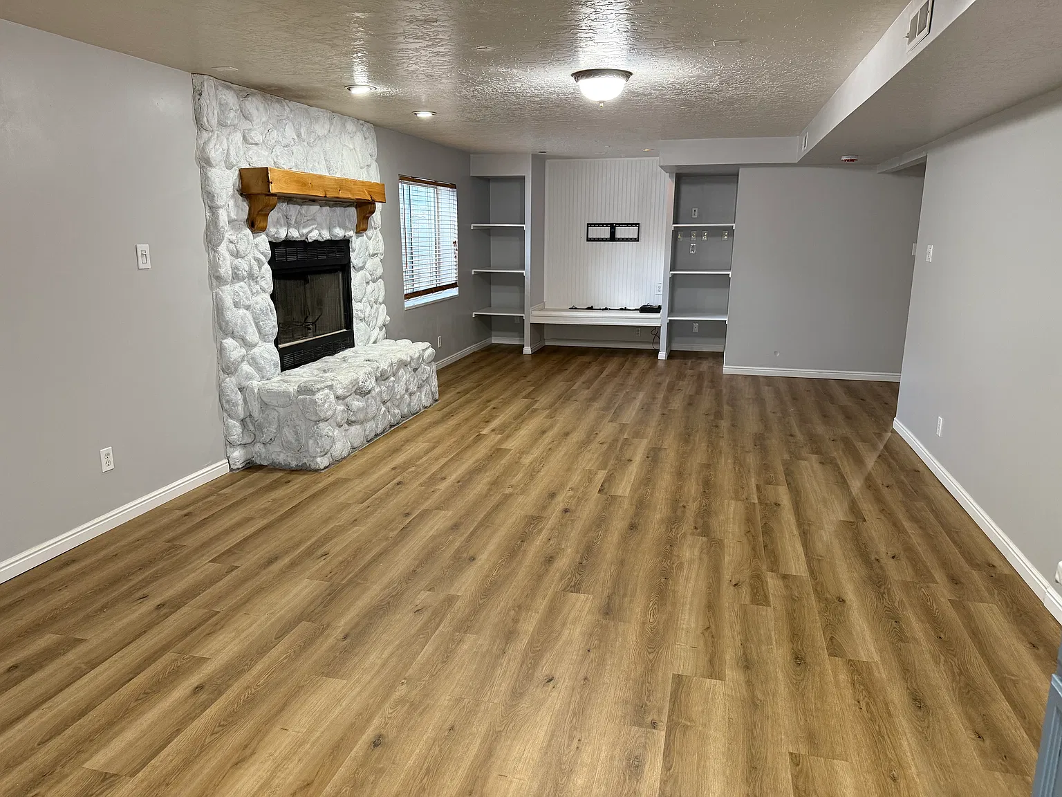 3 bed, 1500 sqft, $1,650 — Photo 3