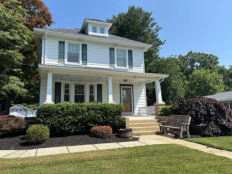 8 W Jarrettsville Rd — Photo 1